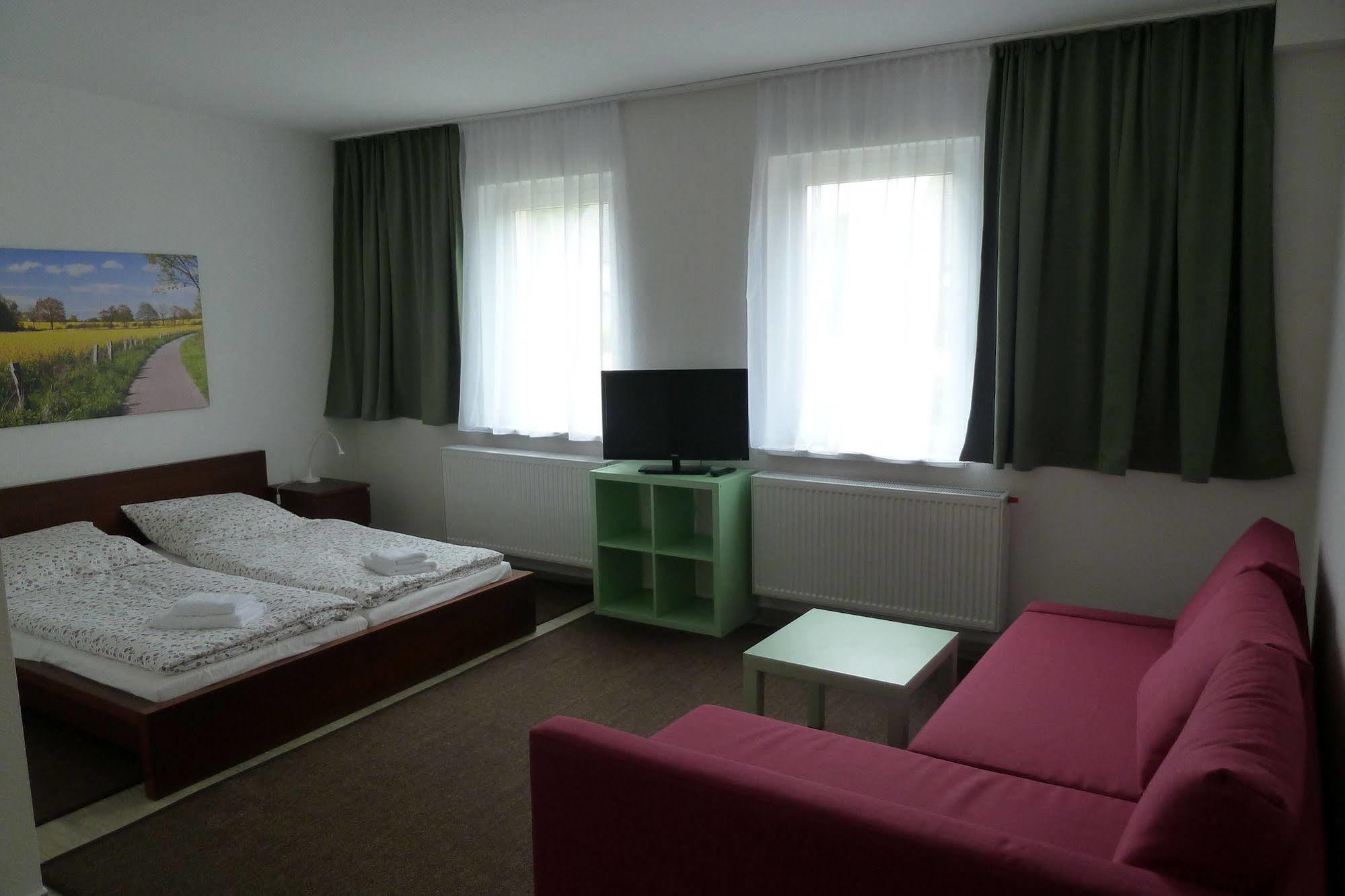 Pension Gestuet Lindenhof Templin Zewnętrze zdjęcie